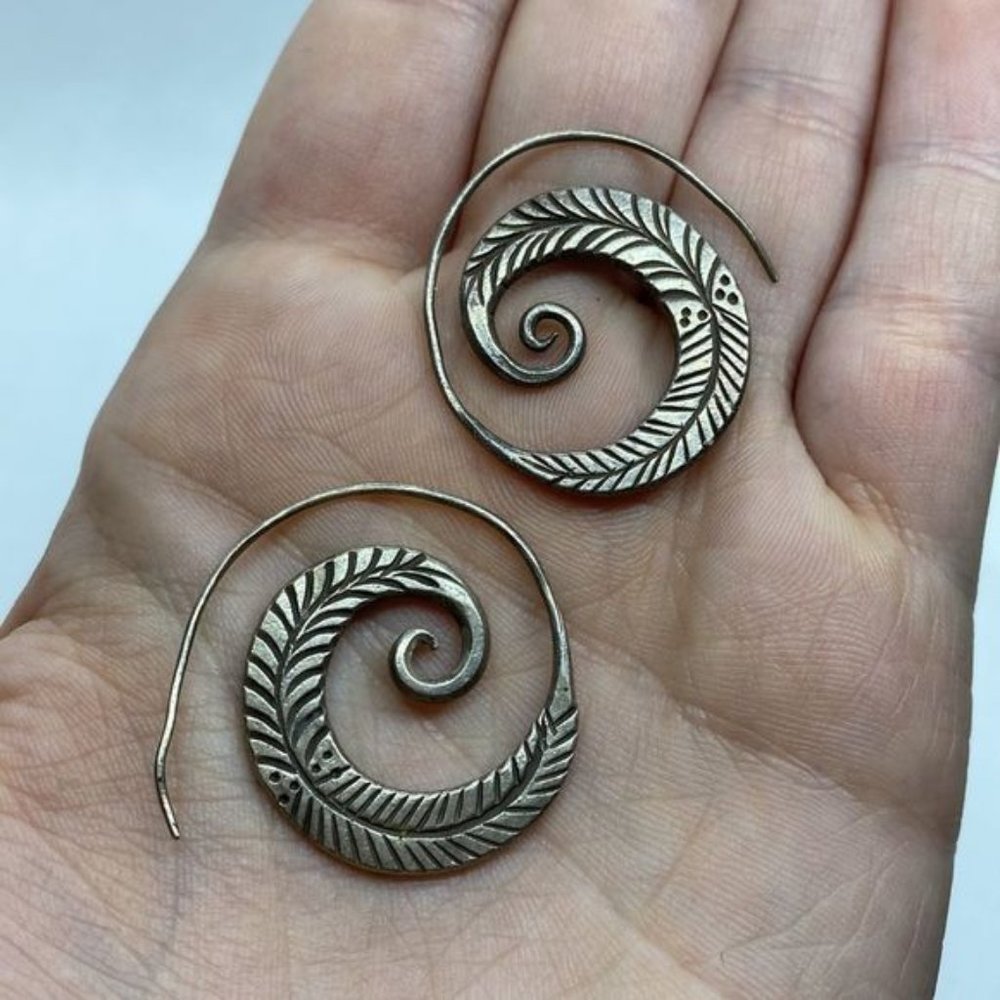 Vintage Artisan Leaf Swirl Earrings